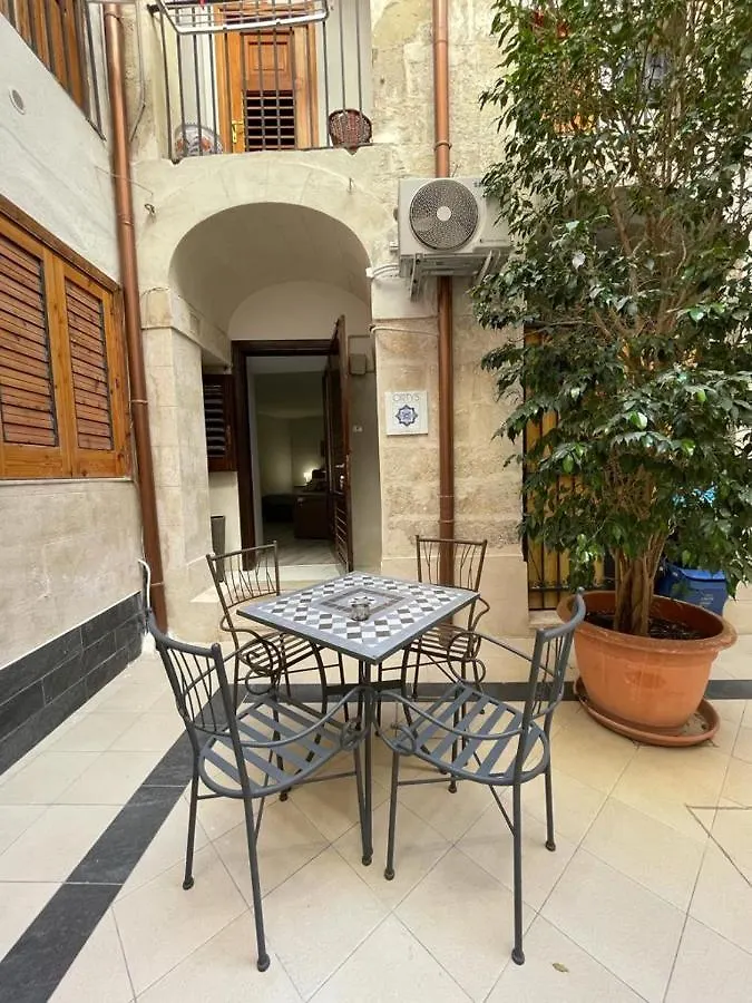 Ortys Casa Vacanze Syracuse
